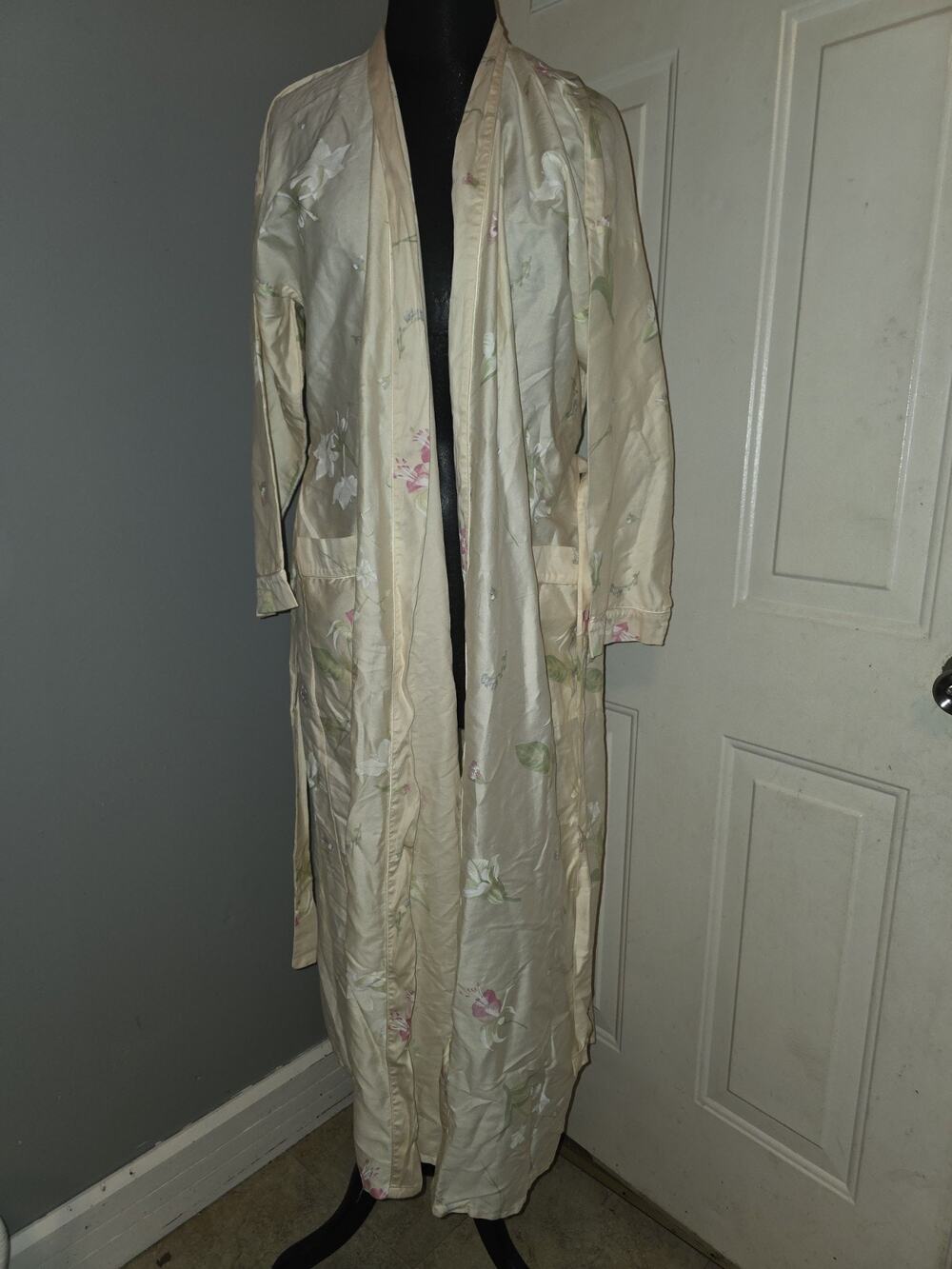 Vtg Yves Delforme Paris Butter Yellow Floral Robe Elegant Cottagecore Size L